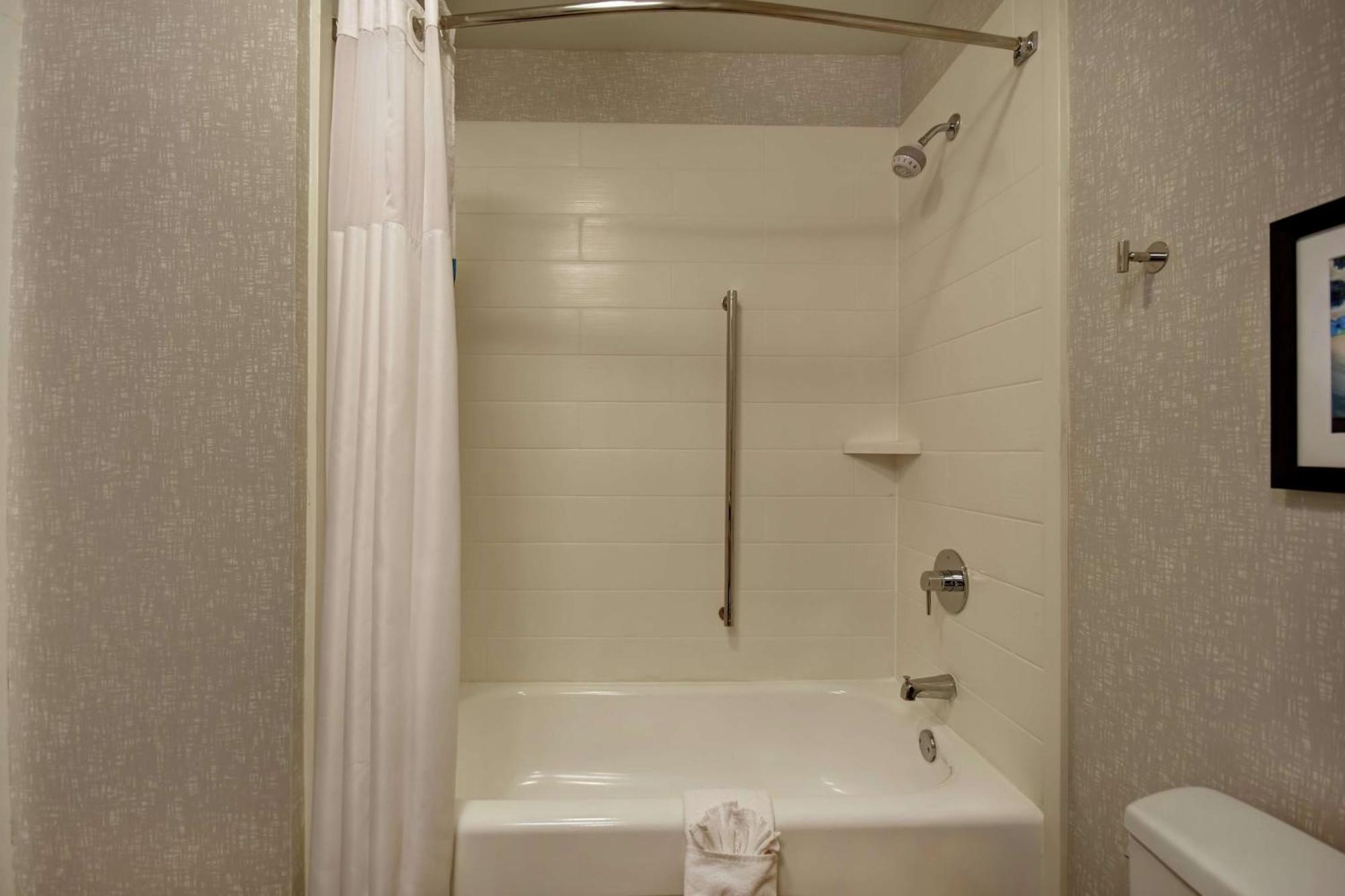 Hampton Inn Atlanta-Mall Of Georgia Buford Exterior photo